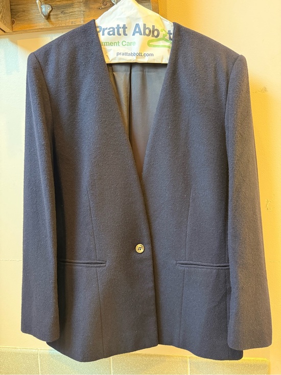 alcott and andrews Jackets & Blazers - Alcott and Andrews Cashmere Women's Navy Single-Button Blazer Made in USA